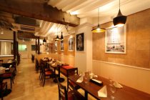 ナクシャトゥラ　北と南のインド料理レストラン 写真6